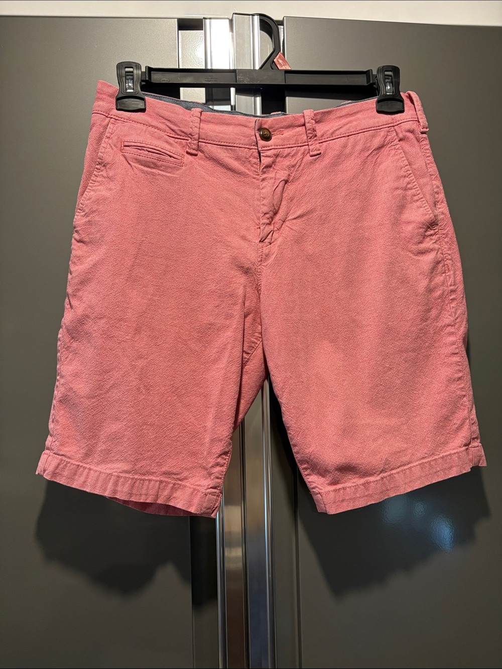 Express Men’s Size 30” Red Flat-Front Cotton Shorts